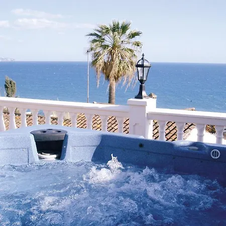 فندق Casa Jardin نيرخا