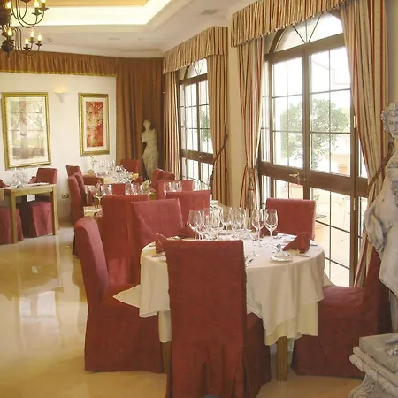 فندق Casa Jardin نيرخا